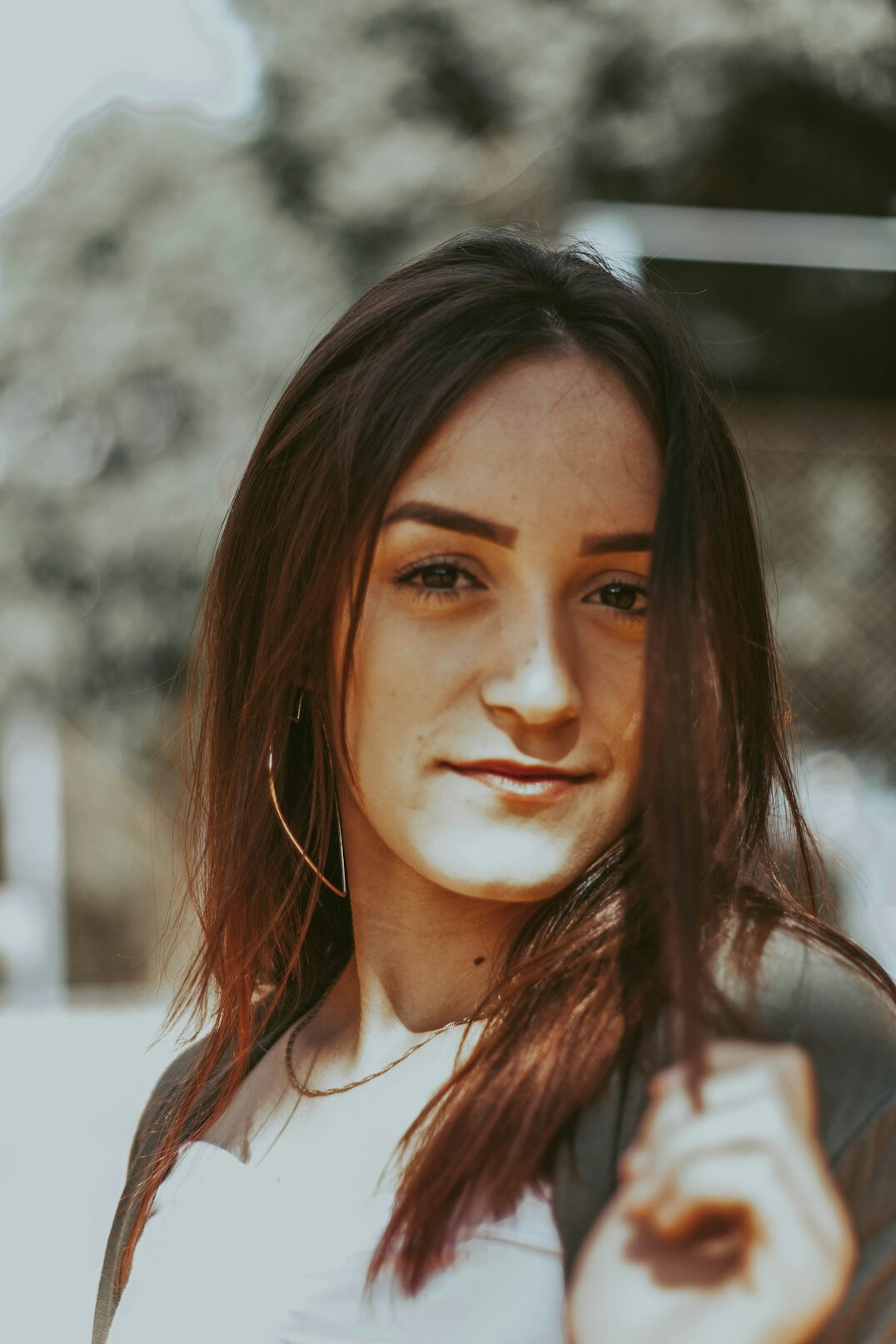 Portrait of a smiling young woman